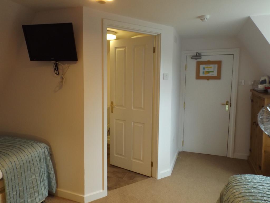 Old Riverview Guest House Earith Værelse billede